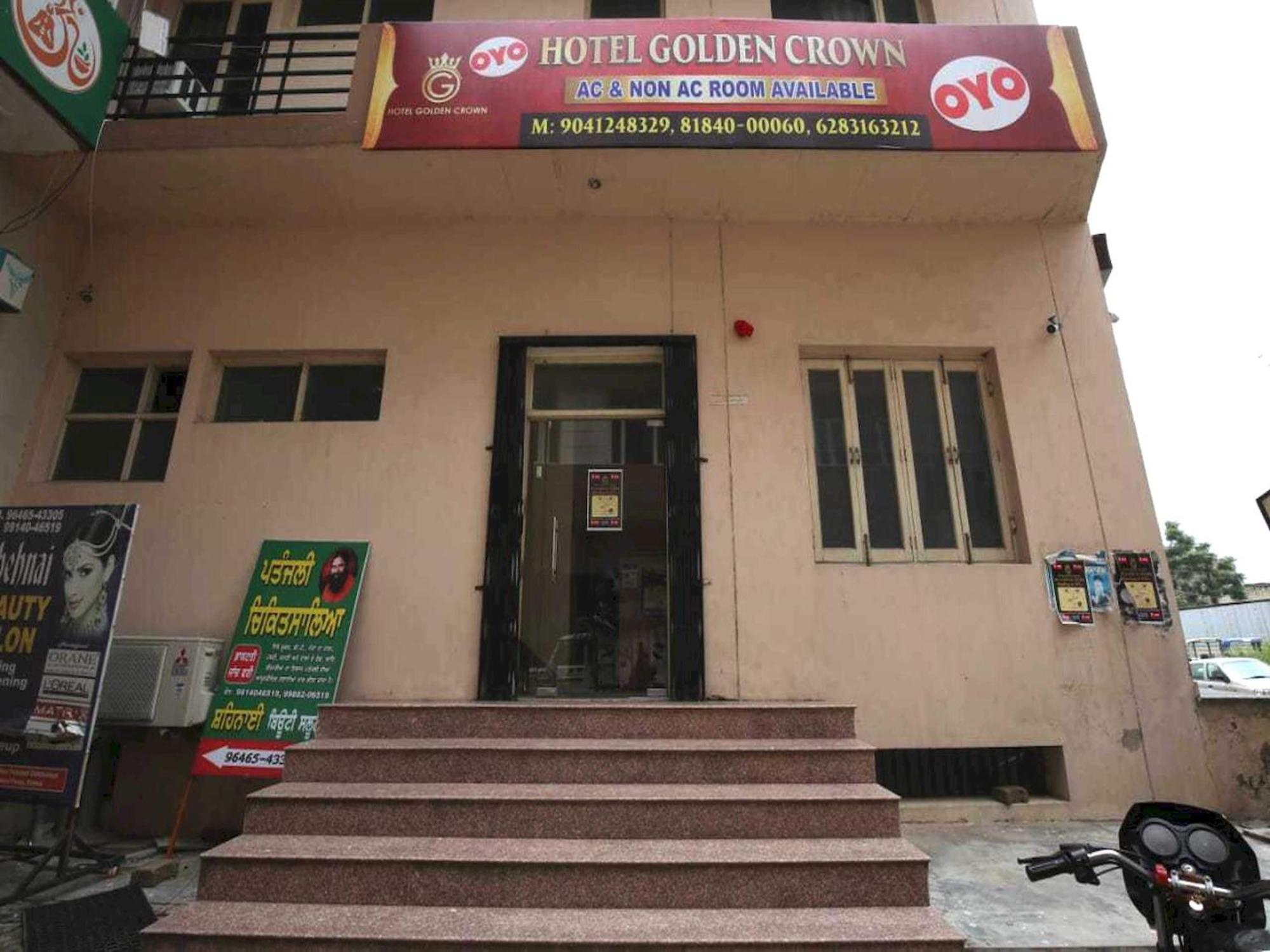 Oyo 91941 Hotel Golden Crown Sirhind Kültér fotó